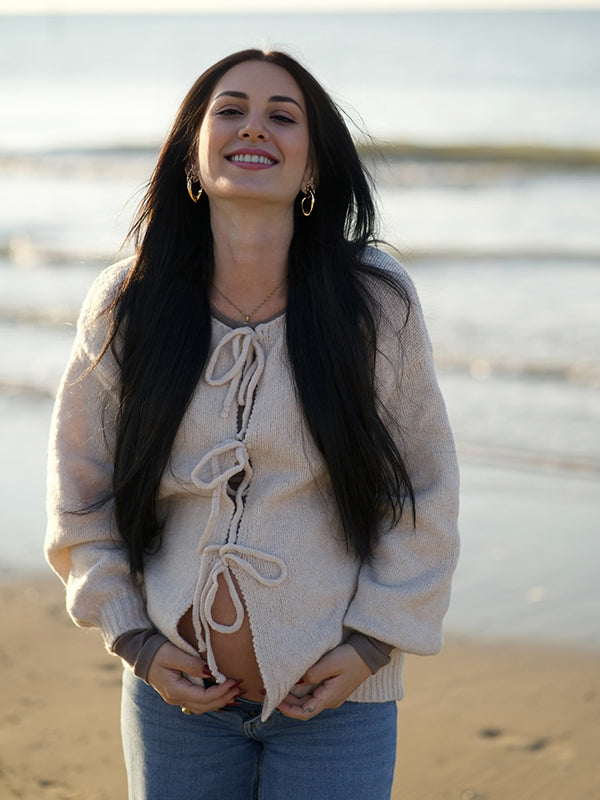 Beaumama gilets en maille grossesse casual chic rugueux poilu nœud papillon shooting femme enceinte