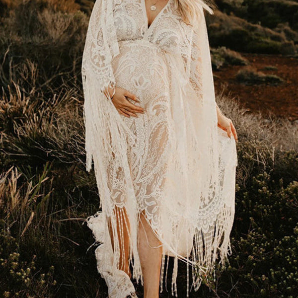 Beaumama shooting robe longue de maternité à manches évasées et transparentes style bohème en dentelle blanche