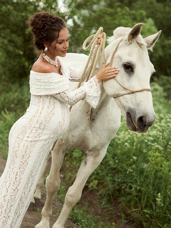 Beaumama robe shooting longue grossesse photo dentelle moulante col bateau manches longues élégant femme enceinte
