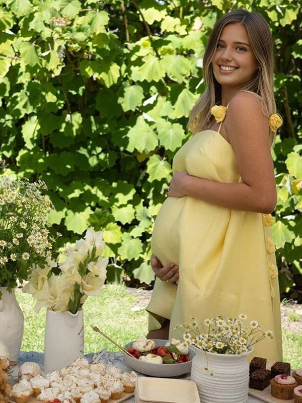 Beaumama robe courte grossesse babyshower 3D fleurie spaghettiträger trapèze jaune