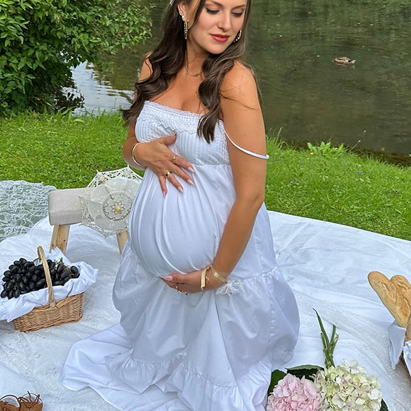 Robe photo longue grossesse dentelle fluide trapèze blanche