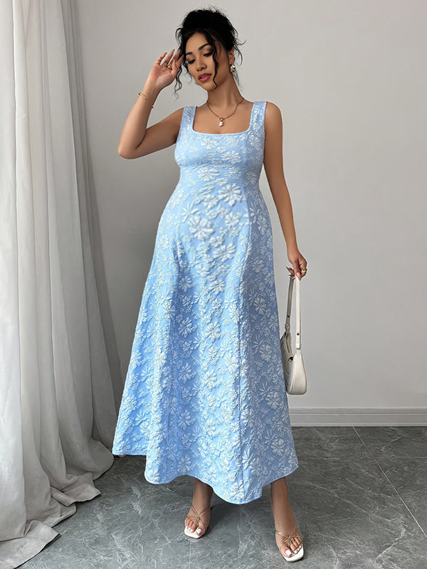 Beaumama robe longue grossesse broderie col carré bleu ciel
