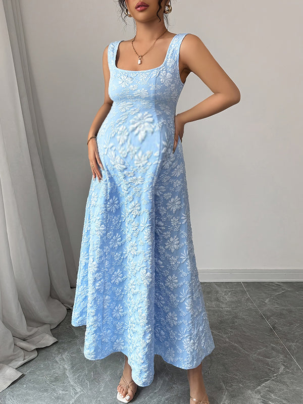 Beaumama robe longue grossesse broderie col carré bleu ciel