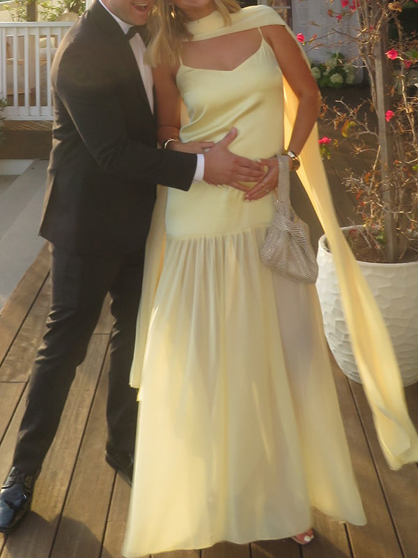Beaumama robe longue grossesse chic babyshower tulle épissage ruban jaune femme enceinte