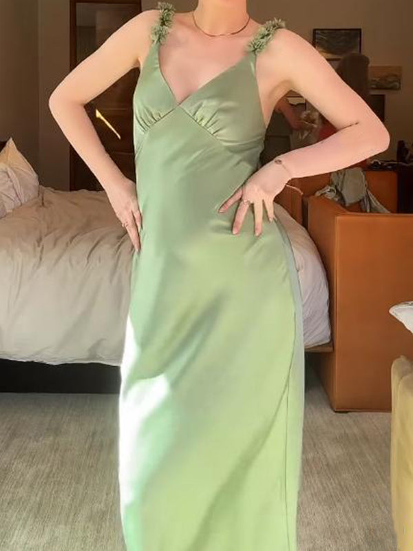 Beaumama robe longue grossesse chic élégant dos nu 3D fleurie strap satin femme enceinte