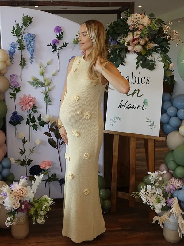 Beaumama robe longue grossesse chic babyshower 3D fleurie crochet tricot beige femme enceinte