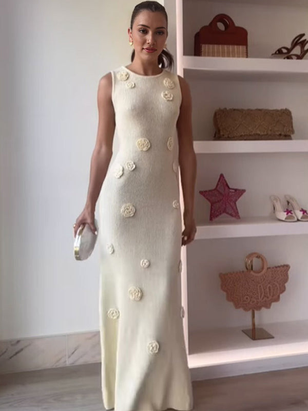 Beaumama robe longue grossesse chic babyshower 3D fleurie crochet tricot beige femme enceinte
