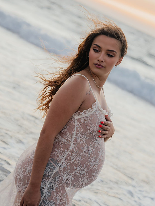 Beaumama robe photo longue grossesse chic dentelle transparent volants spaghettiträger femme enceinte