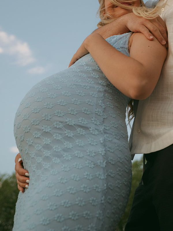 Beaumama robe shooting longue grossesse broderie marguerite spaghettiträger photo moulante femme enceinte