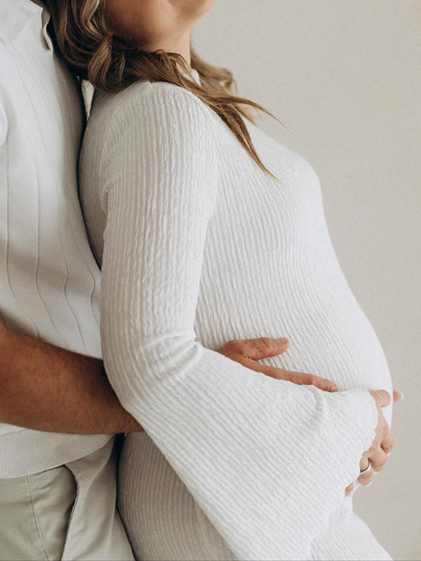 Beaumama robe shooting longue grossesse élégant chic moulante plissé sirene manches trompette femme enceinte