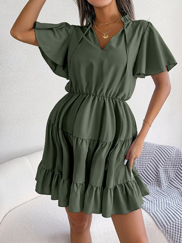 Robe courte grossesse volants fluide trapèze vert armée