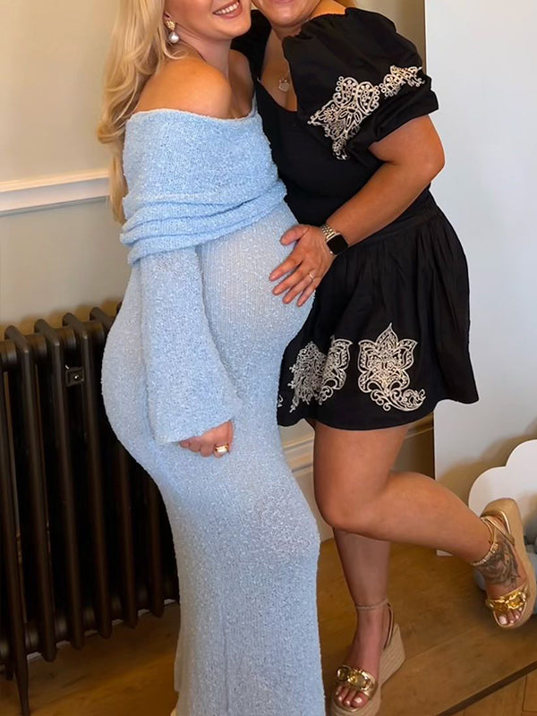 Beaumama robe longue de maternité élégante moulante en tricot bleu à épaules dénudées