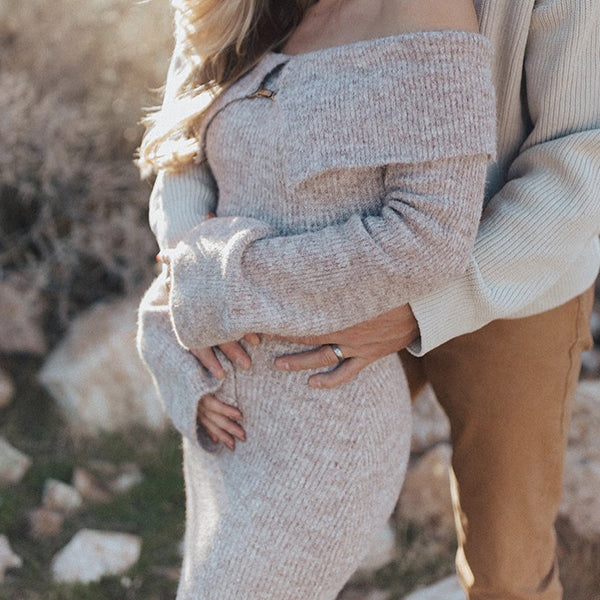 Beaumama robe shooting longue pulls grossesse élégant chic boucle épaule dénudée moulante femme enceinte