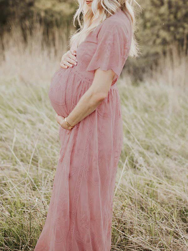 Beaumama robe photo longue grossesse fluide dentelle v-cou manches courtes femme enceinte